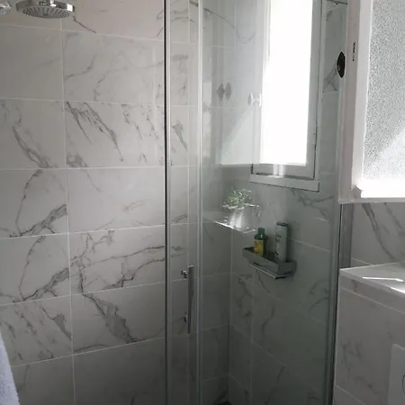 Apartment Studio - 100 M Plages Et Centre A Pieds *
